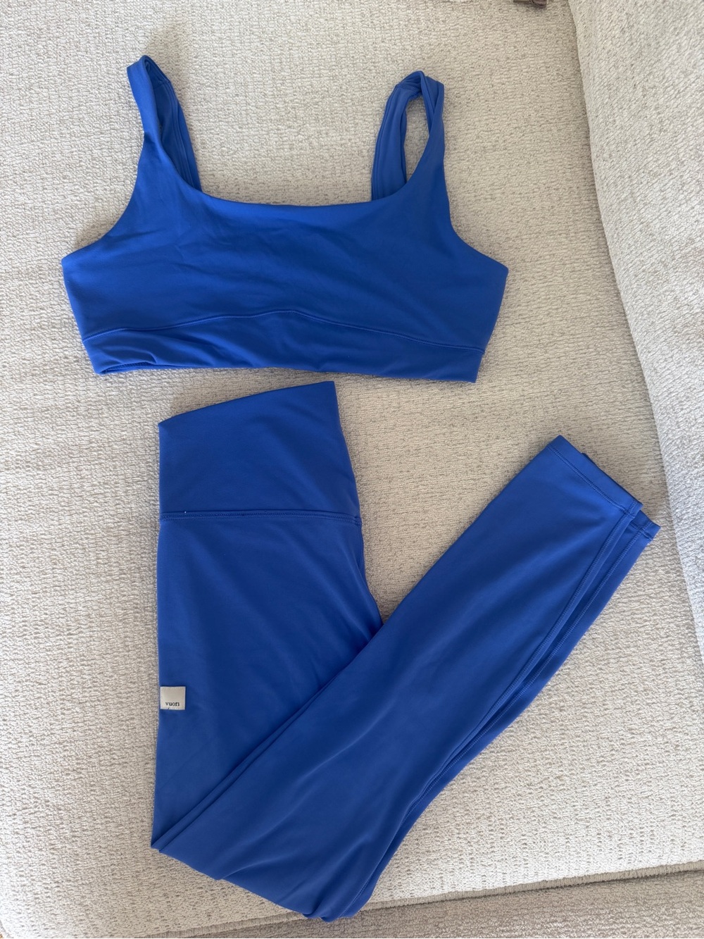 Vuori AllTheForm Set in Blue Iris
